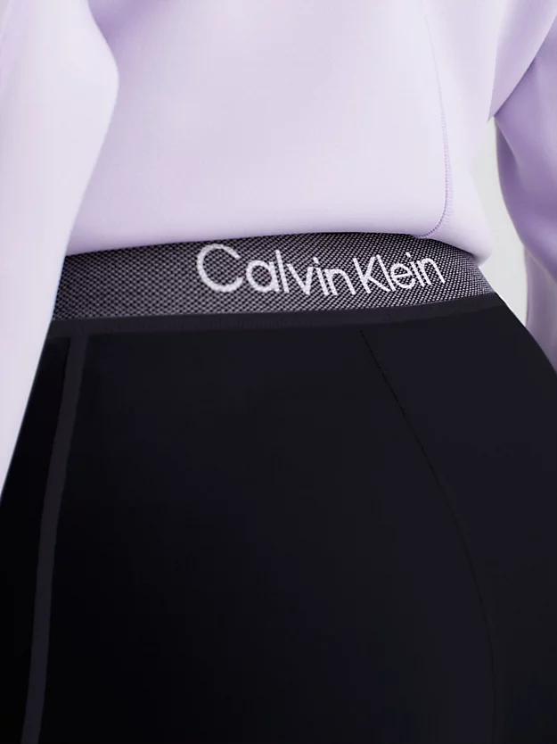 Calvin Klein Pantaloncini Stile Motociclista 6 Calvin Klein Pantaloncini Stile Motociclista - immagine 4