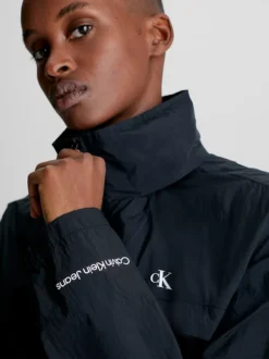 Calvin Klein Giacca A Vento Con Cappuccio In Materiale Riciclato -Offerta Economica Calvin Klein J20J220732 BEH alternate2