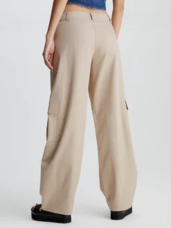 Calvin Klein Pantaloni Cargo Taglio Relaxed -Offerta Economica Calvin Klein J20J221578 ABM alternate2