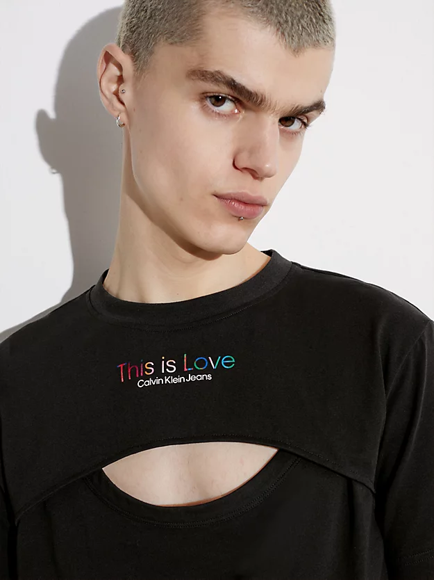 Calvin Klein T-shirt Slim Con Cut-out - Pride 6 Calvin Klein T-shirt Slim Con Cut-out - Pride - immagine 4
