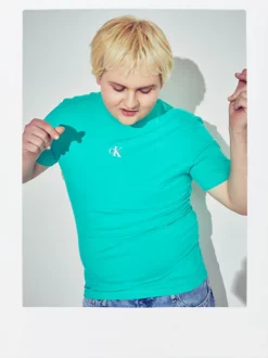 Calvin Klein T-shirt Slim Con Monogramma - Pride 16 Calvin Klein T-shirt Slim Con Monogramma - Pride -Offerta Economica Calvin Klein J30J323715 LAY alternate5