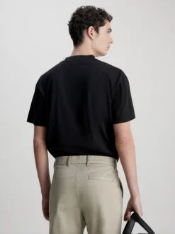 Calvin Klein T-shirt Con Collo A Lupetto 8 Calvin Klein T-shirt Con Collo A Lupetto -Offerta Economica Calvin Klein K10K111560 BEH alternate1