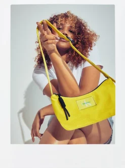 Calvin Klein Borsa Da Spalla Unisex - Pride 14 Calvin Klein Borsa Da Spalla Unisex - Pride -Offerta Economica Calvin Klein K40K401020 LRE alternate5