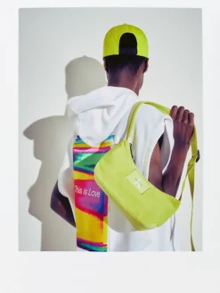 Calvin Klein Borsa Da Spalla Unisex - Pride 15 Calvin Klein Borsa Da Spalla Unisex - Pride -Offerta Economica Calvin Klein K40K401020 LRE alternate6