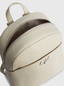 Calvin Klein Zaino Rotondo Riciclato -Offerta Economica Calvin Klein K60K610772 PEA alternate4