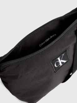 Calvin Klein Borsa Da Spalla Morbida In Tessuto Riciclato 11 Calvin Klein Borsa Da Spalla Morbida In Tessuto Riciclato -Offerta Economica Calvin Klein K60K610856 BDS alternate4