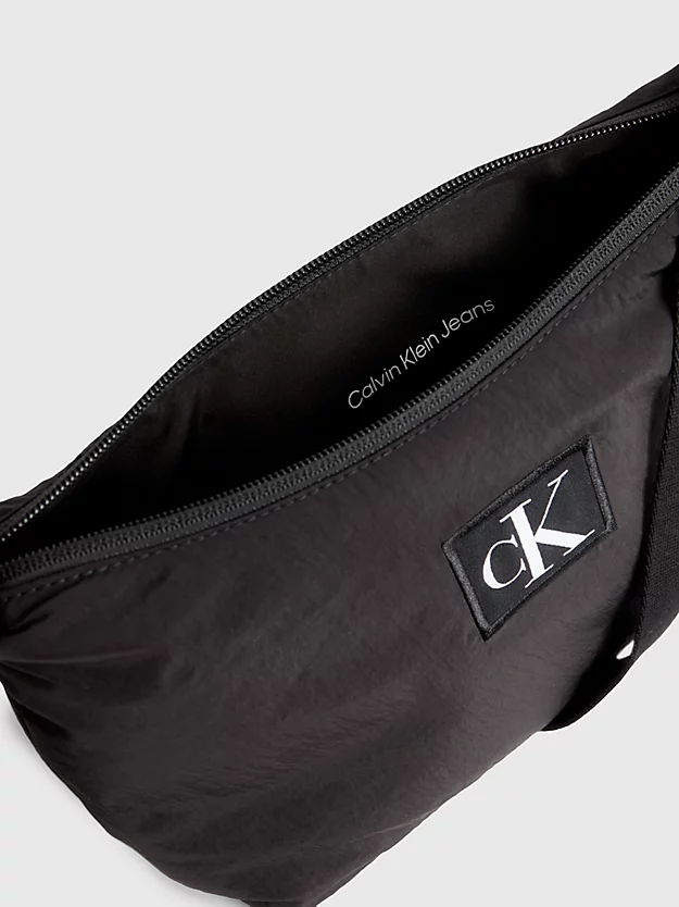 Calvin Klein Borsa Da Spalla Morbida In Tessuto Riciclato 7 Calvin Klein Borsa Da Spalla Morbida In Tessuto Riciclato - immagine 5