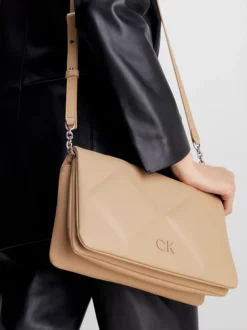 Calvin Klein Borsa Da Spalla Trapuntata -Offerta Economica Calvin Klein K60K611021 A04 alternate2