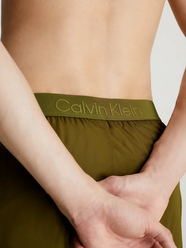Calvin Klein Pantaloncini Da Bagno Con Vita Con Logo - Core Tonal 6 Calvin Klein Pantaloncini Da Bagno Con Vita Con Logo - Core Tonal - immagine 4